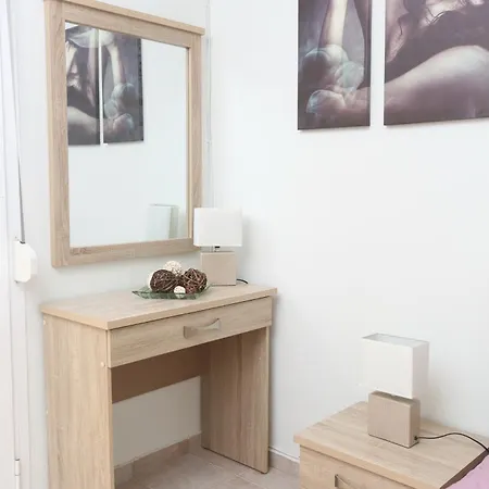 Apartament Arancia Seaside Maisonette, Nilie Hospitality Mgmt