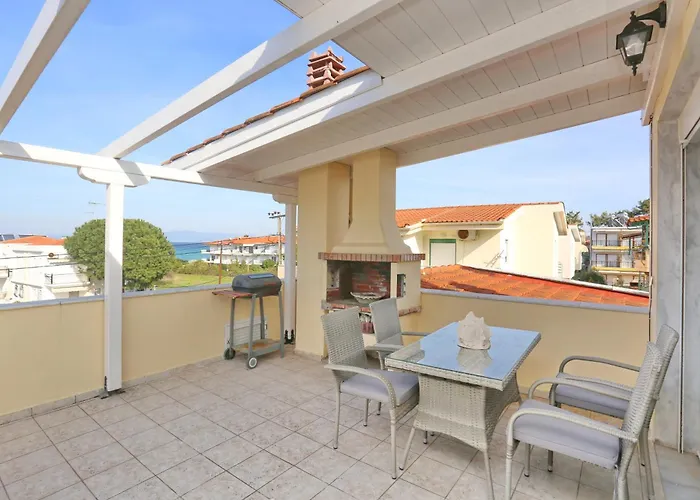 Апартаменты Arancia Seaside Maisonette, Nilie Hospitality Mgmt