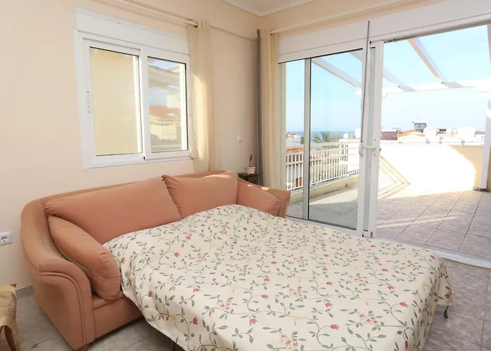 Arancia Seaside Maisonette, Nilie Hospitality Mgmt Апартаменты