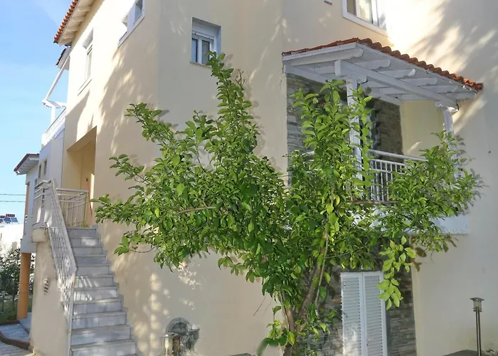 Апартаменты Arancia Seaside Maisonette, Nilie Hospitality Mgmt