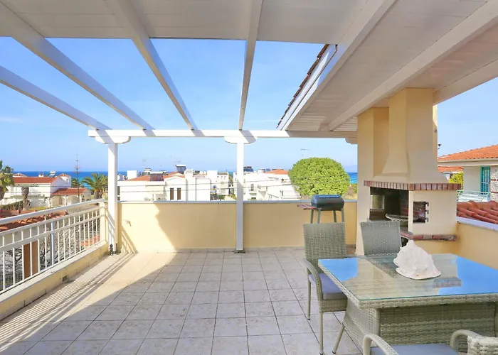 Arancia Seaside Maisonette, Nilie Hospitality Mgmt Апартаменты *